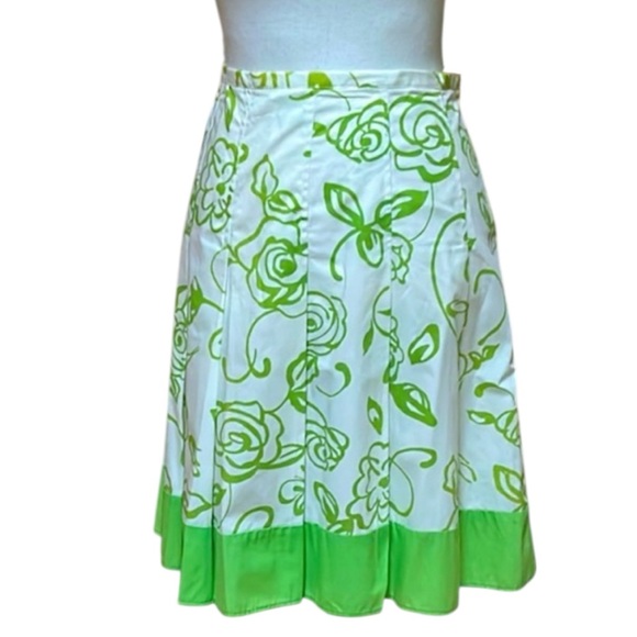 Portrait Dresses & Skirts - Women’s Vibrant Floral Green & White 100% Cotton A line Midi Skirt Sz 11 USA